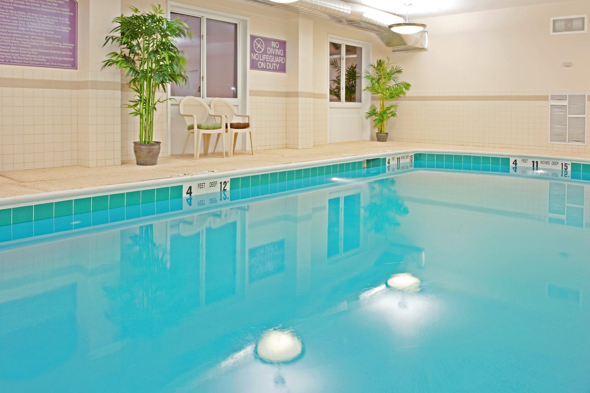 Holiday Inn Express Hotel & Suites Binghamton University-Vestal By Ihg Exteriör bild