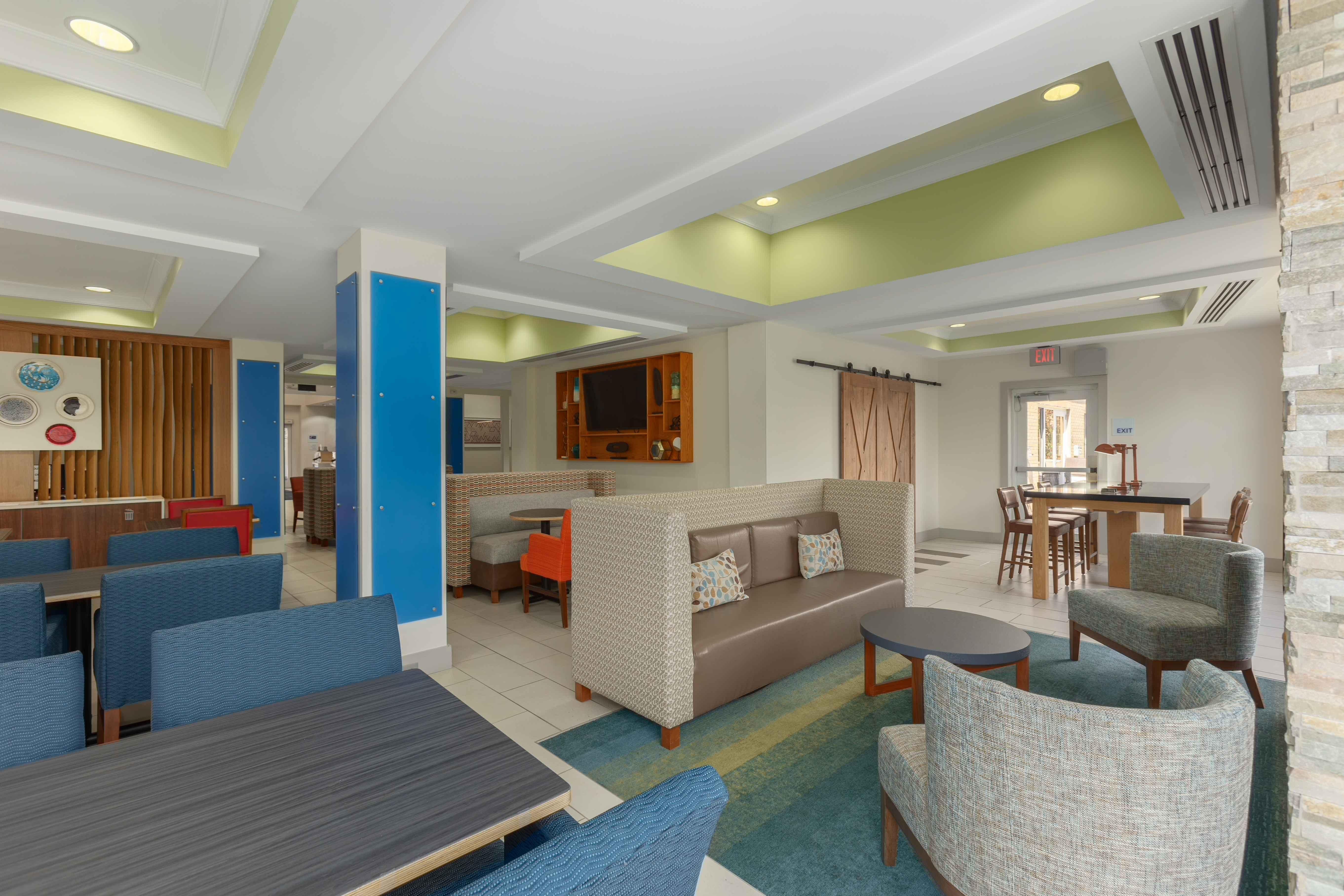 Holiday Inn Express Hotel & Suites Binghamton University-Vestal By Ihg Exteriör bild