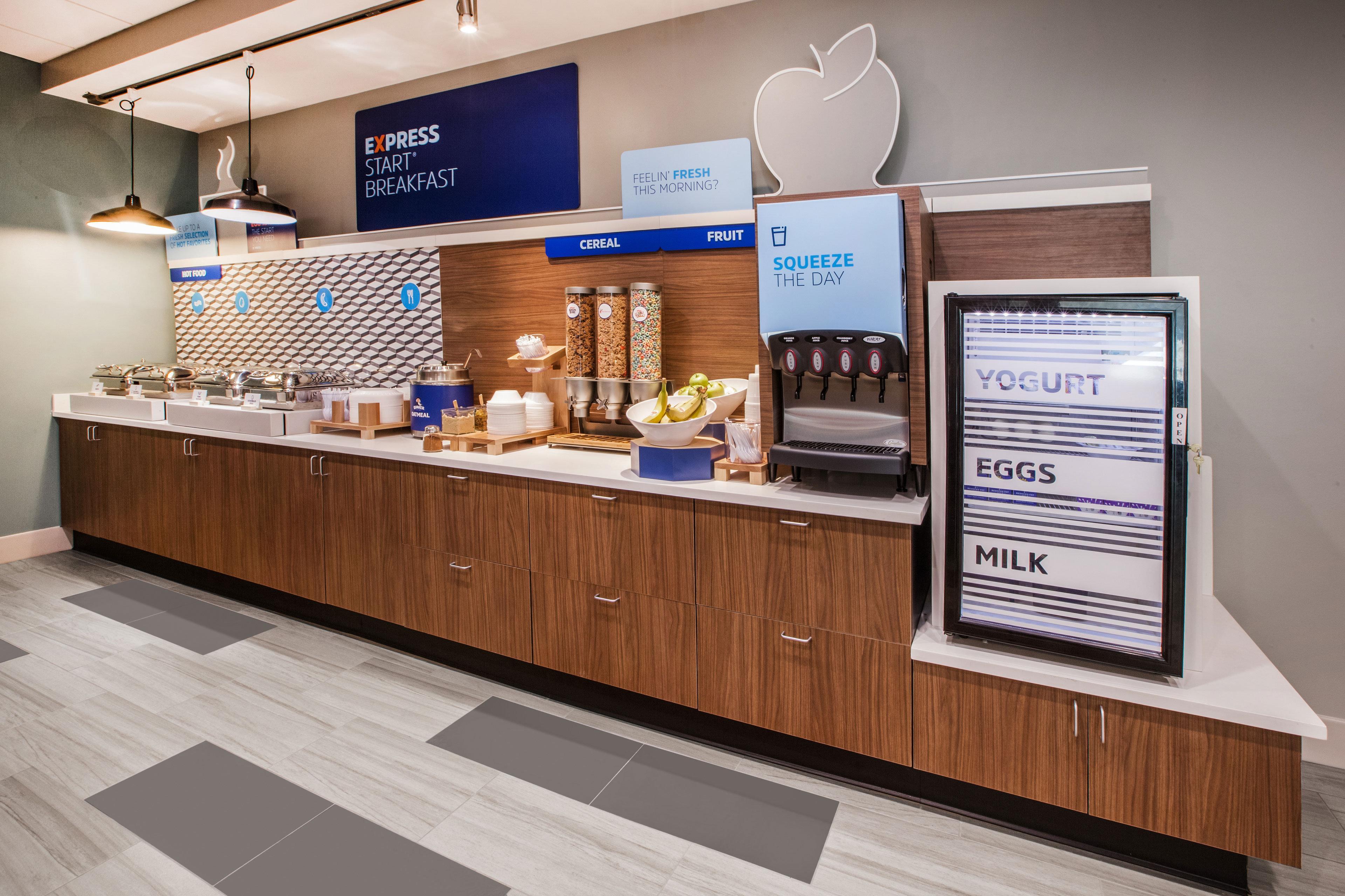 Holiday Inn Express Hotel & Suites Binghamton University-Vestal By Ihg Exteriör bild